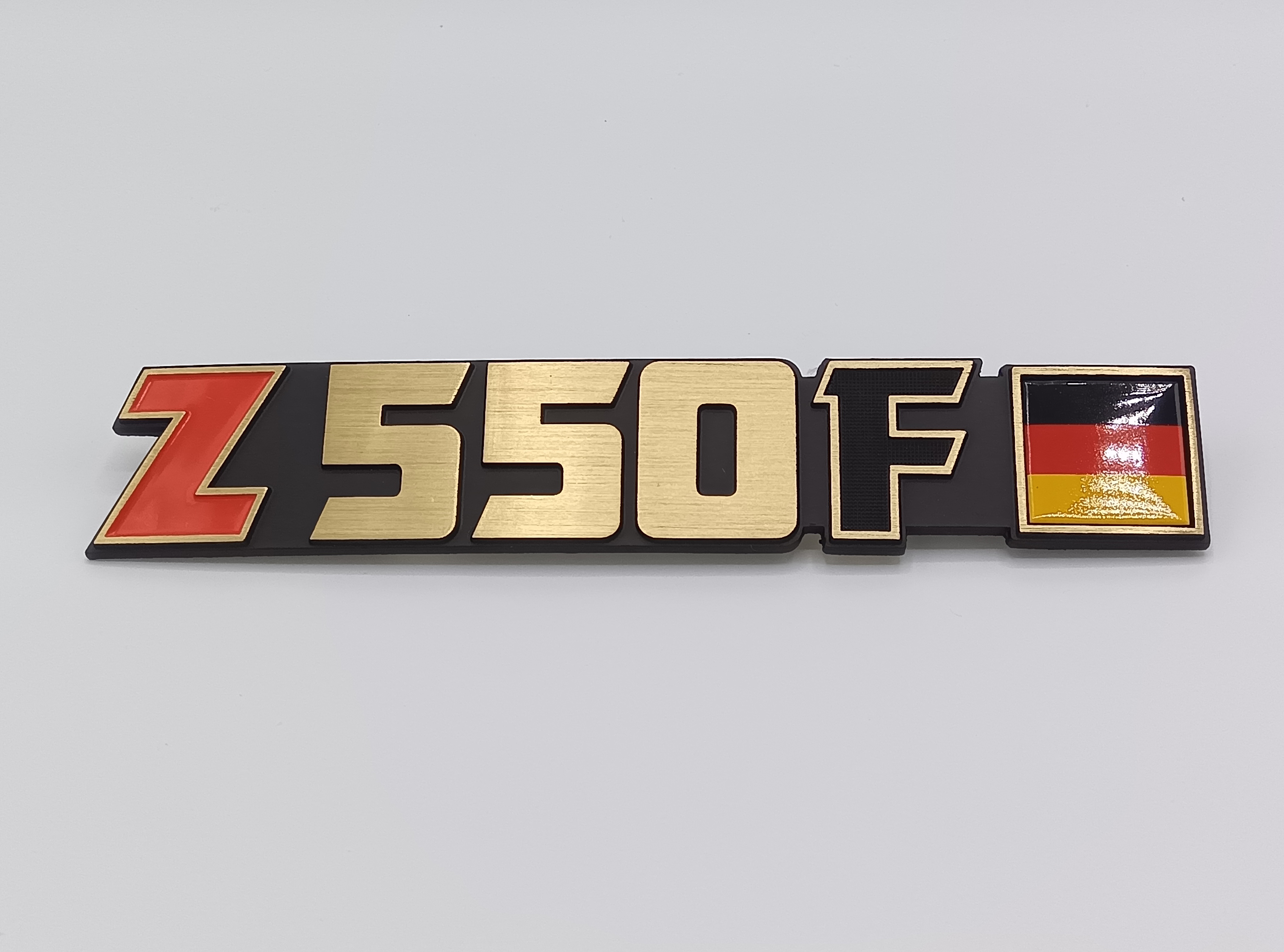 1982年 Z550F SIDE COVER EMBLEM "ドイツ仕様　Z550F"